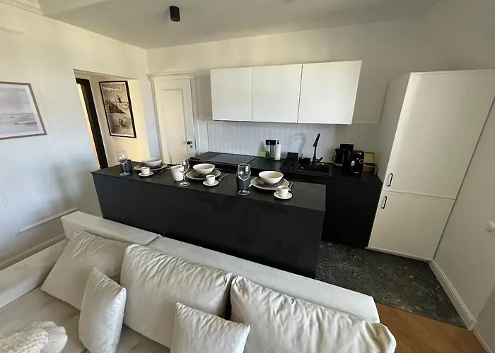 Monte Cassino 26 Piękna Kamienica 300m Do Molo Apartament