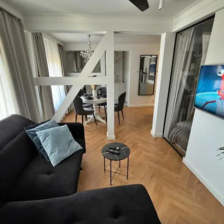 Apartment Monte Cassino 26 Piekna Kamienica 300m Do Molo Zoppot